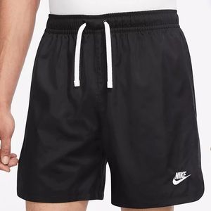 Nike Sportswear Men’s Woven Lined Shorts